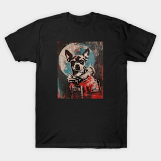 Vintage chihuahua dog astronaut portrait T-Shirt